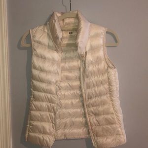 White zip up vest